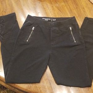 Abercrombie pants, 11/12